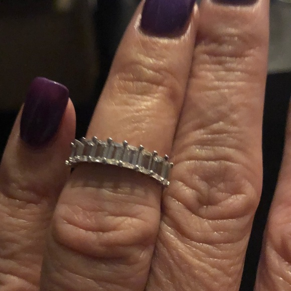 NWT Charmed Aroma ladies SS CZ ring size 5 - Picture 1 of 3